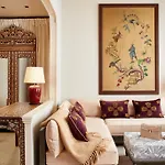 Hotel De Montesquieu