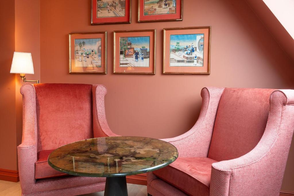 Hotel De Montesquieu 5*